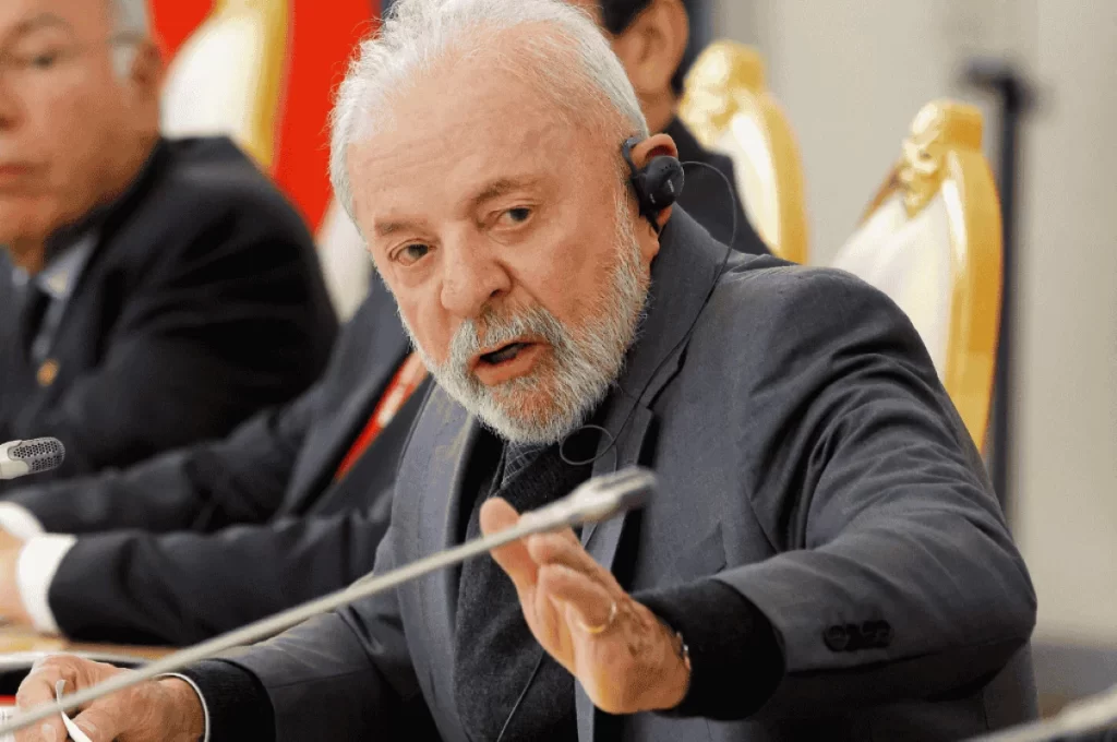 Lula propõe nova moeda para reduzir dependência do dólar